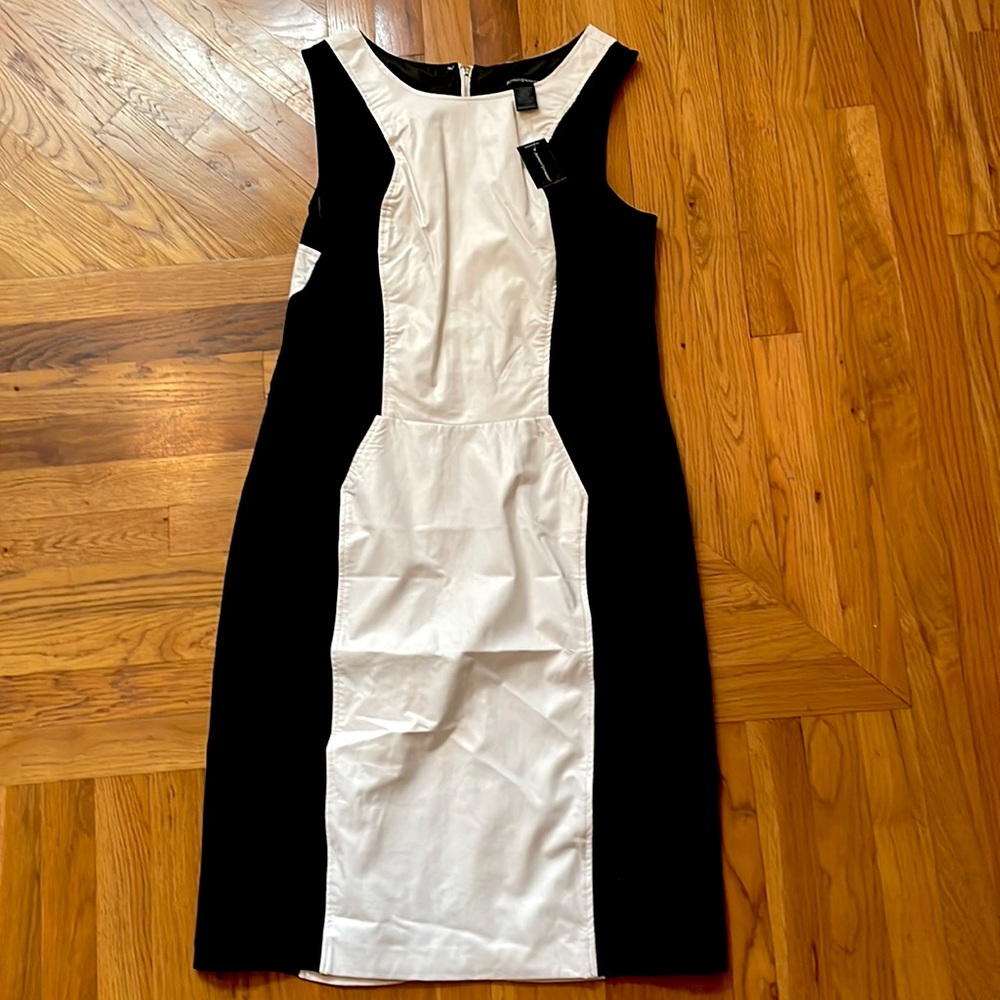 Pointe stretch and faux leather dress